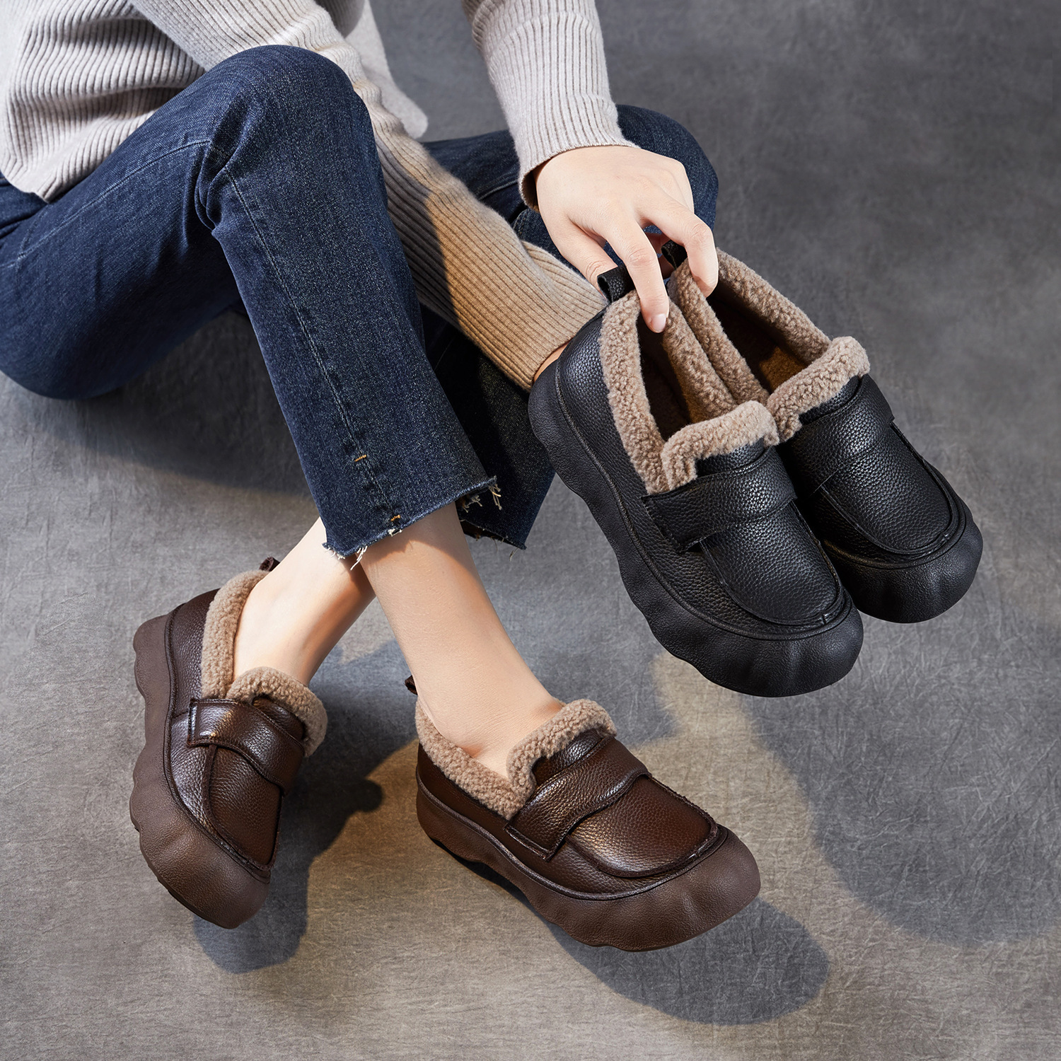 Top-layer cowhide slip-on furry shoes, 2025 autumn and winter model, flat-soled casual cotton shoes, soft-soled, plush-lined, warm leather shoes