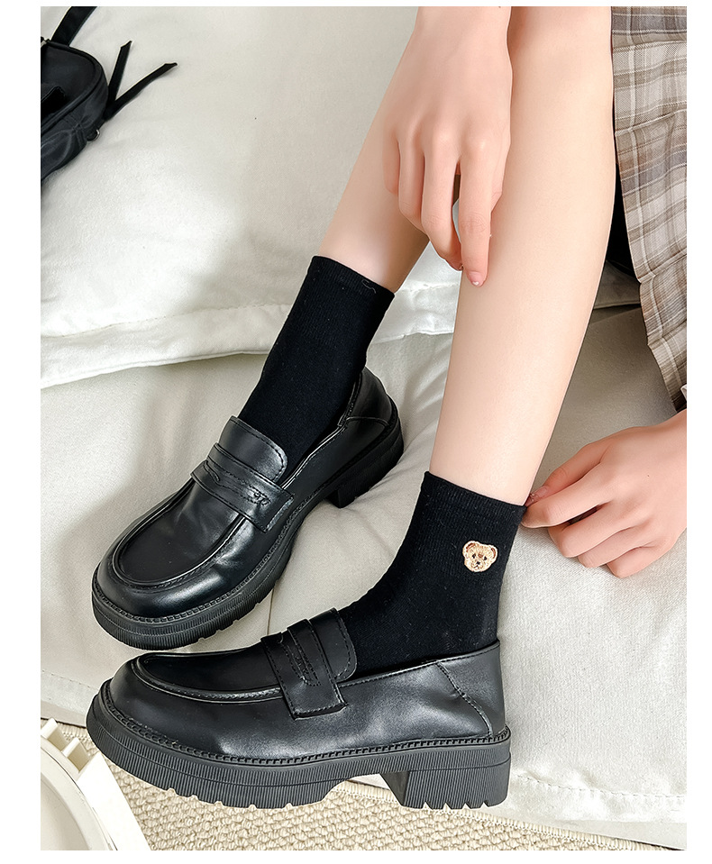 Bear Pattern Summer Season Women's Casual Cute Bear Cotton Crew Socks A Pair