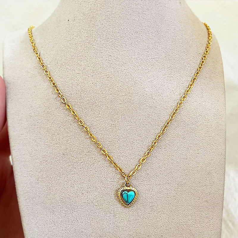 Retro turquoise pendant
