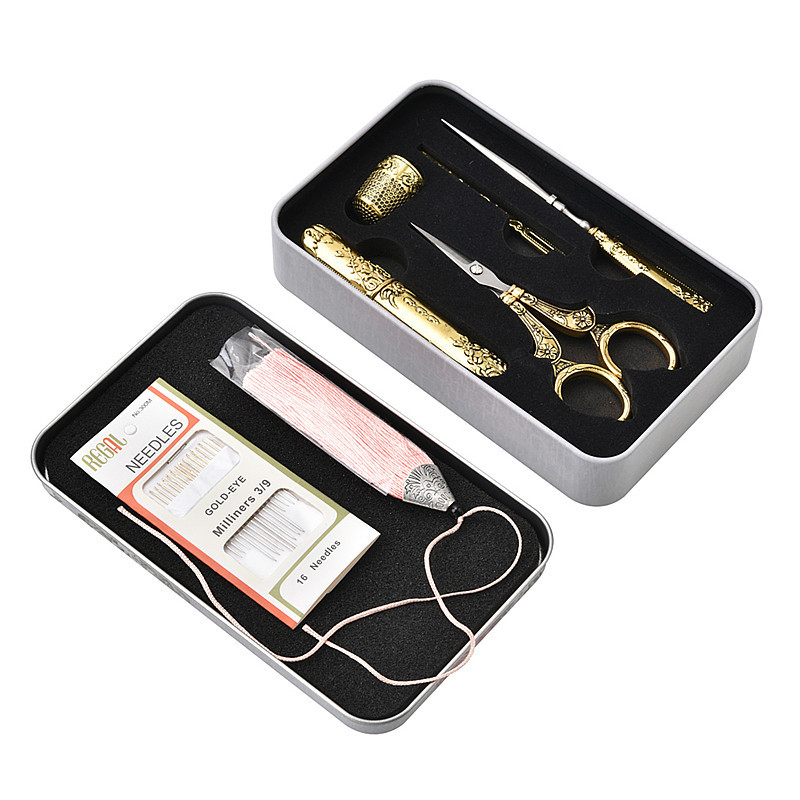 Palacio de oro de 5 piezas conjunto con agujas y borlas