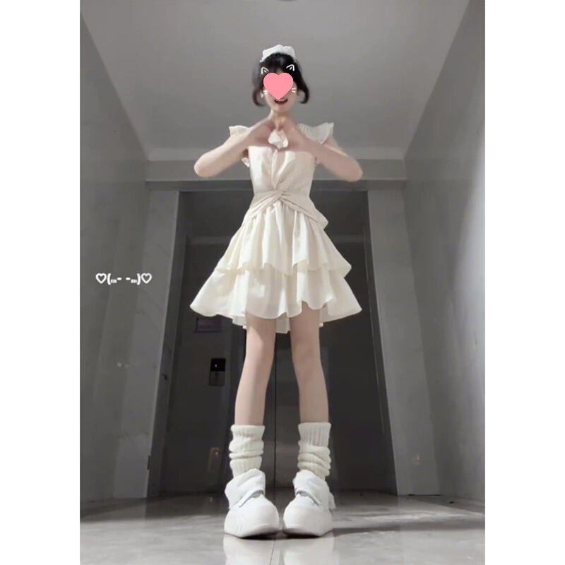 2025年新作サマードレス、フレンチスタイル、Vネックツイストデザイン、ウエスト痩身レイヤードケーキスカート|undefined