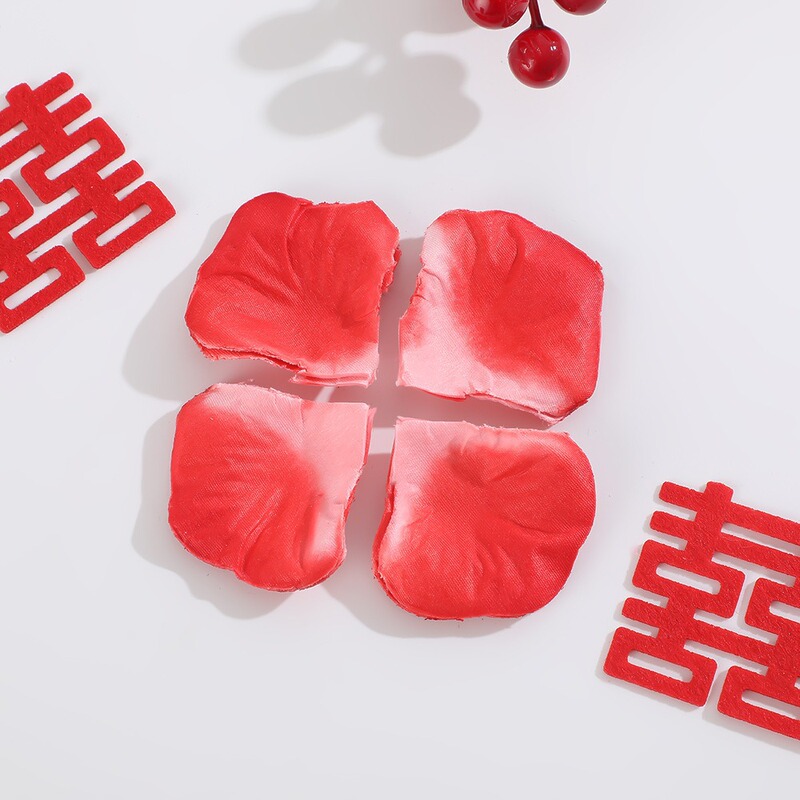 中国の創造的な模擬花びらお祝いバラの花びらウェディング用品アクセサリーバラの花びら結婚式の部屋の装飾|undefined