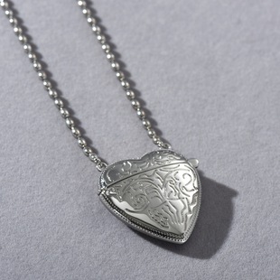 �r��С���OӋ���񻨐���С������б����L����Ӄ��ÿɯB����Ů