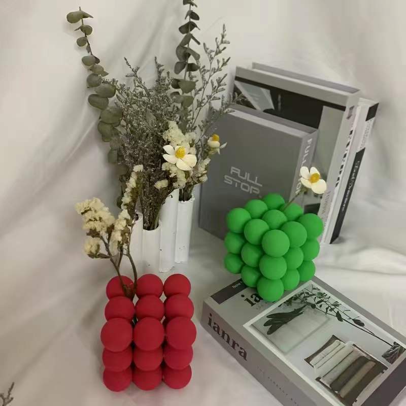完成したクラインブルー装飾品リトルレッドブックスタイルスポンジボールリビングルームベッドルームフラワーアレンジメントアート装飾品メーカー|undefined