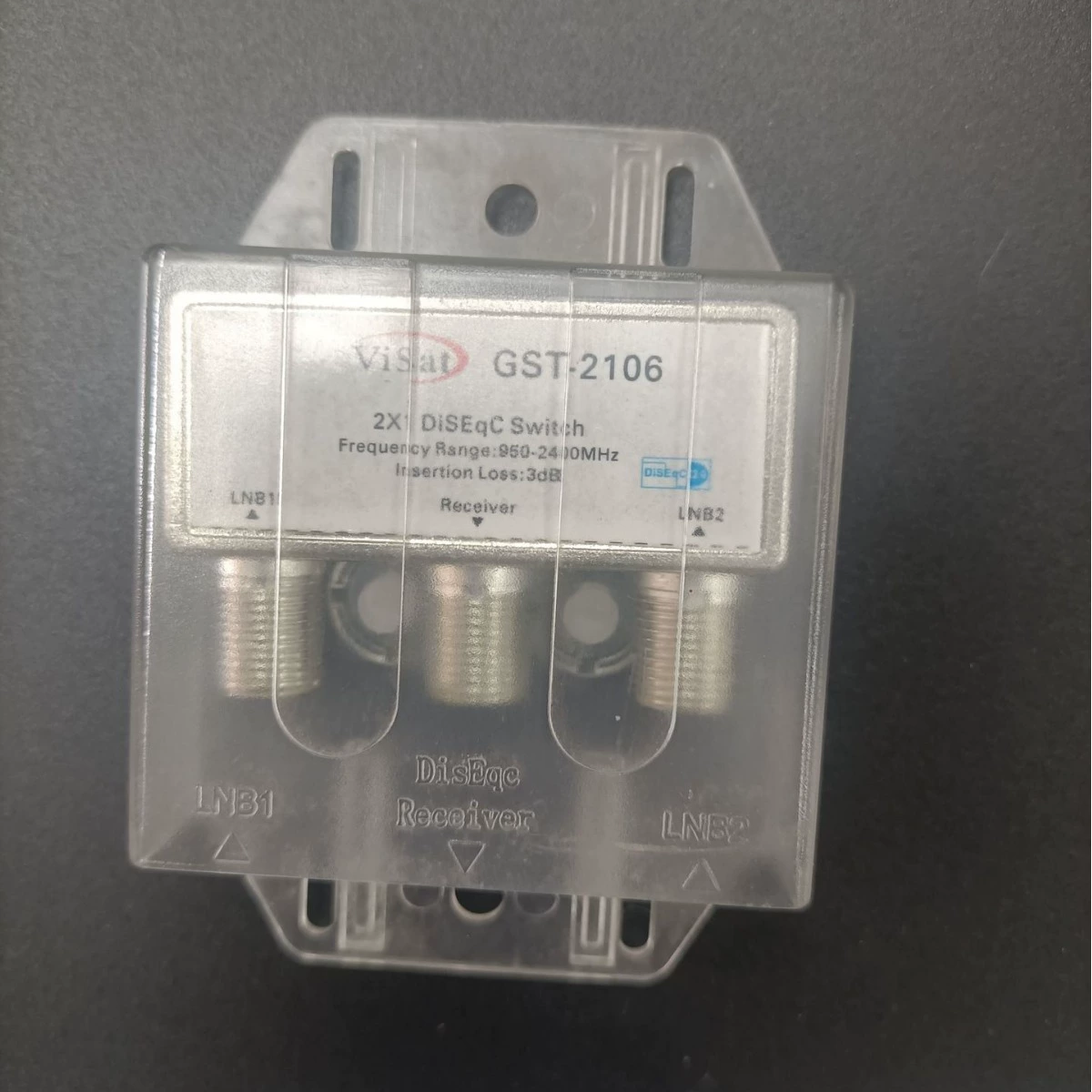 ТВ переключатель водонепроницаемый четырехкасковый переключатель 950-2400MHz конвертер GST-2106-Прозрачный