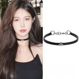暗黑十字花架choker项圈女小众高级感于文文明星同款项链皮质颈链