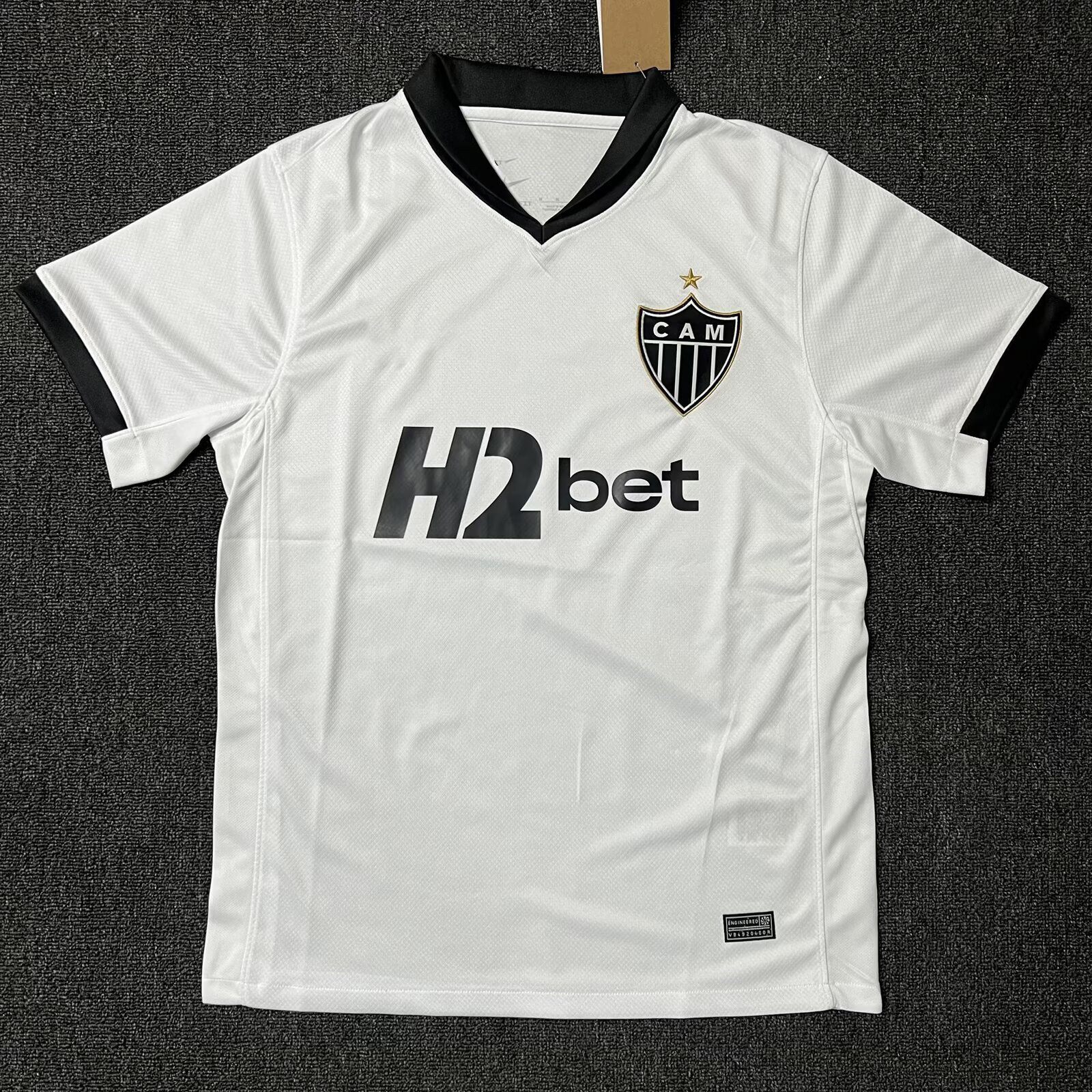 26 - 27 Mineiro fuera de casa