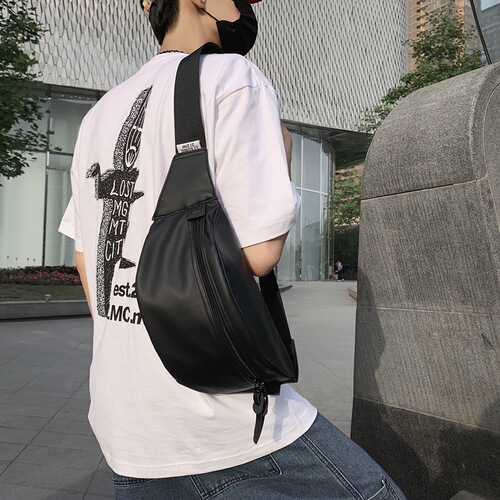 Chest Bag Men's Retro Simple Versatile Shoulder Crossbody Bag  New Crossbody Small Backpack Lightweight Sports Waist Bag