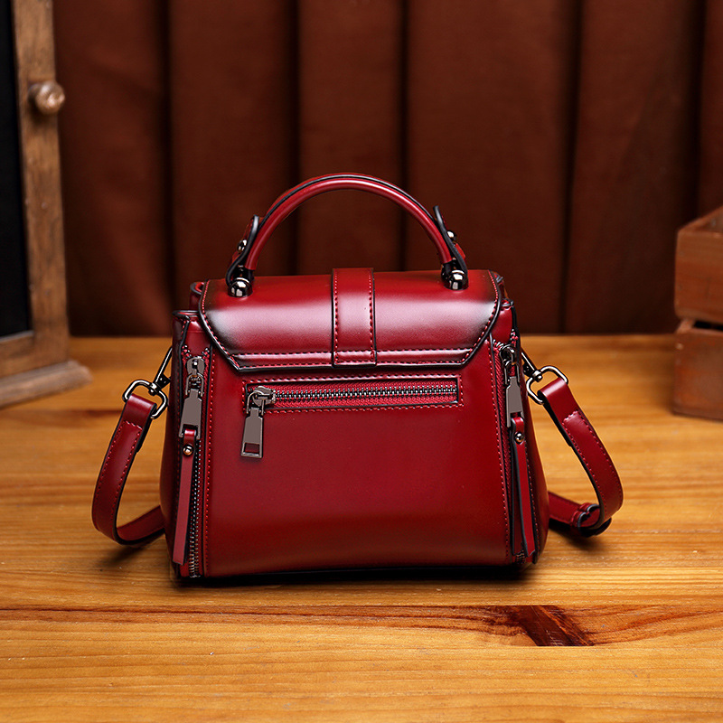 Women's Small Square Shoulder Bag Genuine Leather Retro Elegant Handbag Crossbody Bag Fashionable Small Square Bag - Thumbnail 3