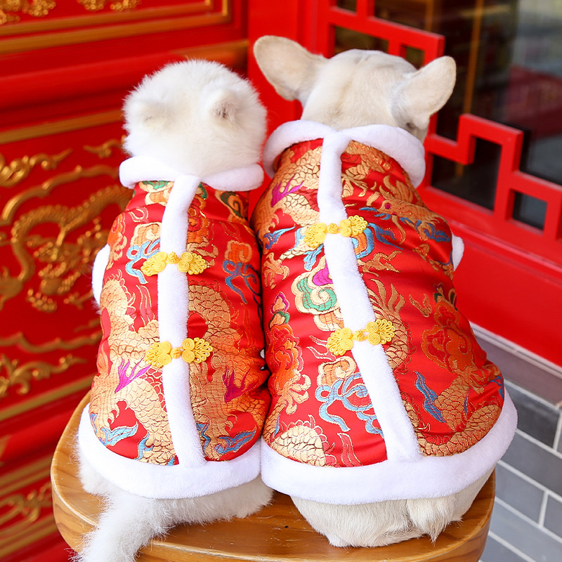 New Year's clothing, pet dog and cat clothes, small, medium and large dog fights, autumn and winter clothing supplies, factory direct sales