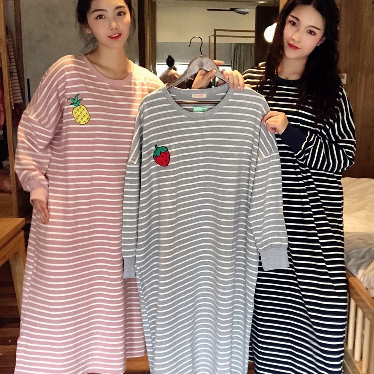 Autumn and Winter Casual Cute Loose Set Women's Round Neck Home Stock Collarless Cartoon Pajamas Women's New Pajamas