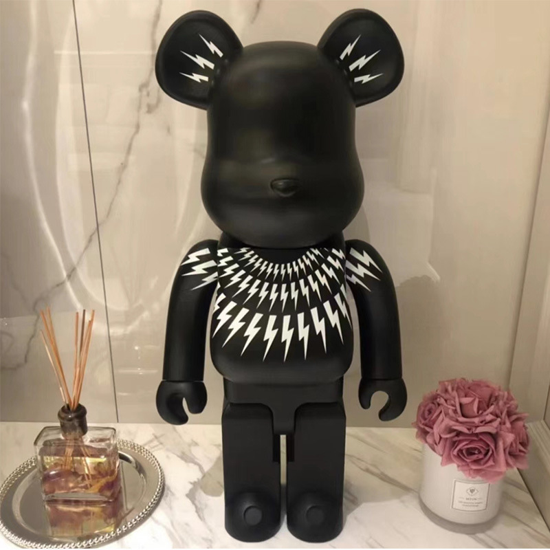 Lightning Black