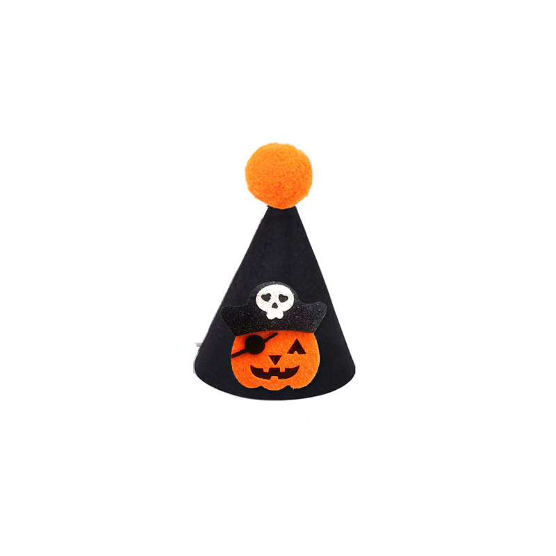 国境を越えたハロウィーンペットは帽子を飾ってペットの帽子を飾って道具のお化け祭りを飾る|undefined