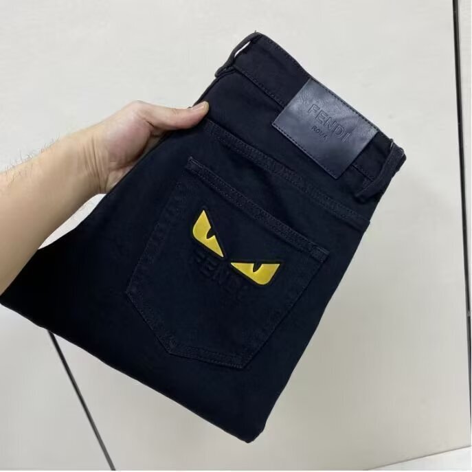 Pure Black Handsome Slim Jeans for Men in Autum, High-End, Slimming Look, Long Straight-Leg Pants for Men with Small Feet Pure Black Handsome Slim Jeans for Men in Autum, High-End, Slimming Look, Long Straight-Leg Pants for Men with Small Feet