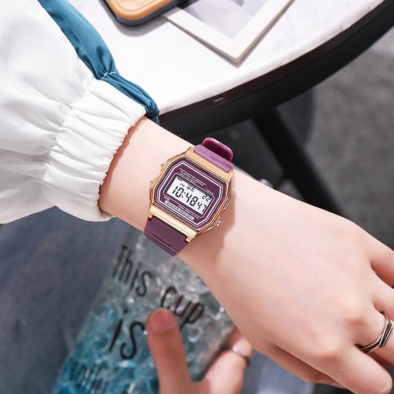 Comercio exterior Venta caliente de plástico galvanoplastia F91 reloj despertador reloj electrónico campus estudiante reloj de sincronización A10055 plástico azúcar