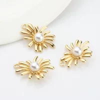 Creative small design retro earrings, pendant, accessories, simple and elegant design