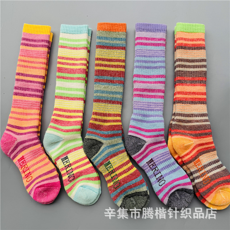 100% Merino Wool Outdoor Mountaineering Outdoor Sports Long Tube Full Terry Thickeneded Warm Sports Ski Socks