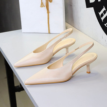198 European and American style fashionable socialite with a backless strap, women's shoes with pointed shallow mouth, V-mouth, thin heel, not tiring, sexy sandals