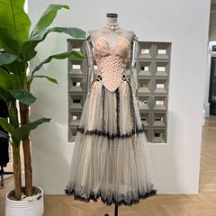 アマゾン2025春夏婦人服vネック独特なデザインの魚の骨は胸を拭いて腰を伸ばします。