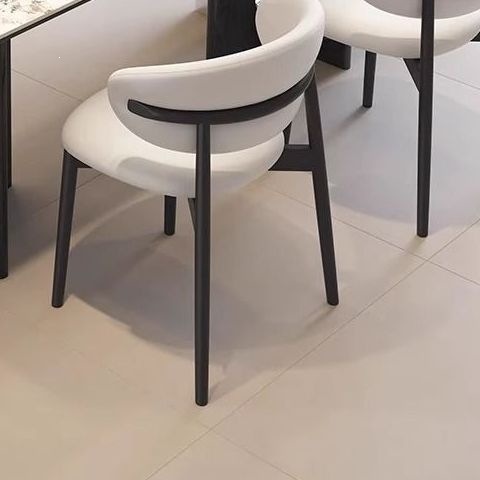 Fábrica directa 2026 nuevo estilo italiano de lujo ligero minimal brillante tabla de roca casera mesa de comedor combinación de sillas pequeñas casas modernas