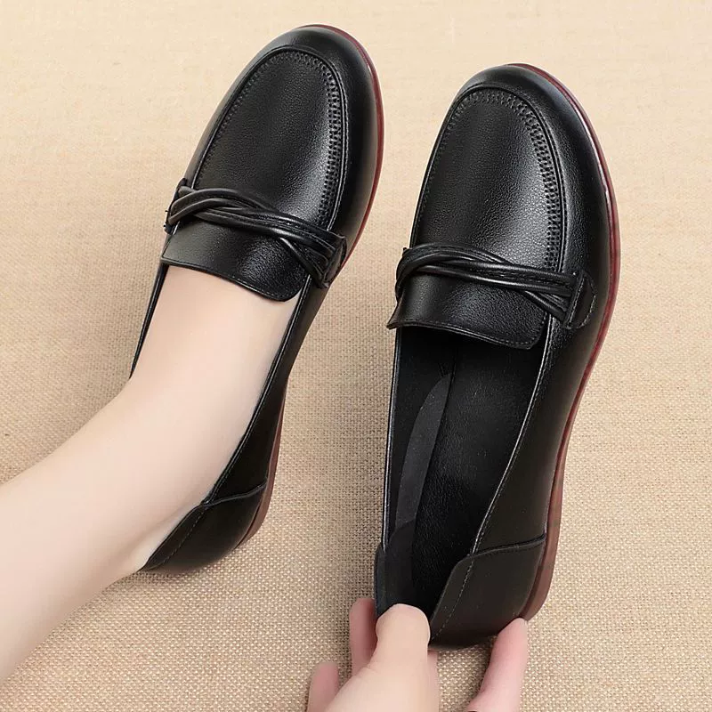 Весна и осень дикая мягкая подошва удобная обувь мамы среднего возраста кожаная обувь среднего и пожилого возраста плоская подошва нескользящая пожилая обувь одиночная обувь женская обувь
