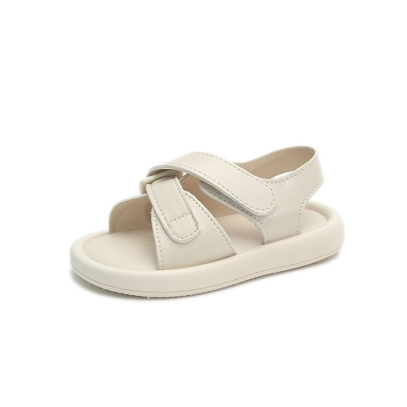 2024 Sandali versatili per bambini semplici alla moda da spiaggia della nuova ragazza estiva 2024 Scarpe singole di marca alla moda con suola morbida_voghion.com