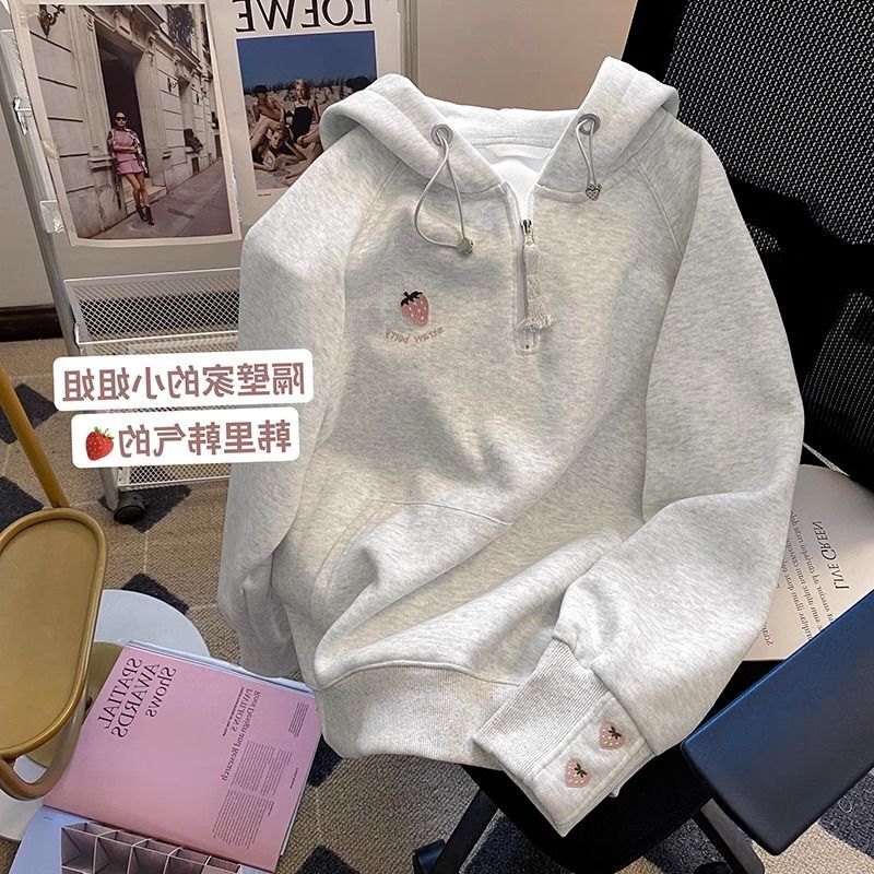 2024 Spring and Autumn Strawberry Toothbrush Embroidered Drawstring Hooded Sweatshirt Women's New High-Quality Western Style Loose Top Tops 2024 Spring and Autumn Strawberry Toothbrush Embroidered Drawstring Hooded Sweatshirt Women's New High-Quality Western Style Loose Top Tops
