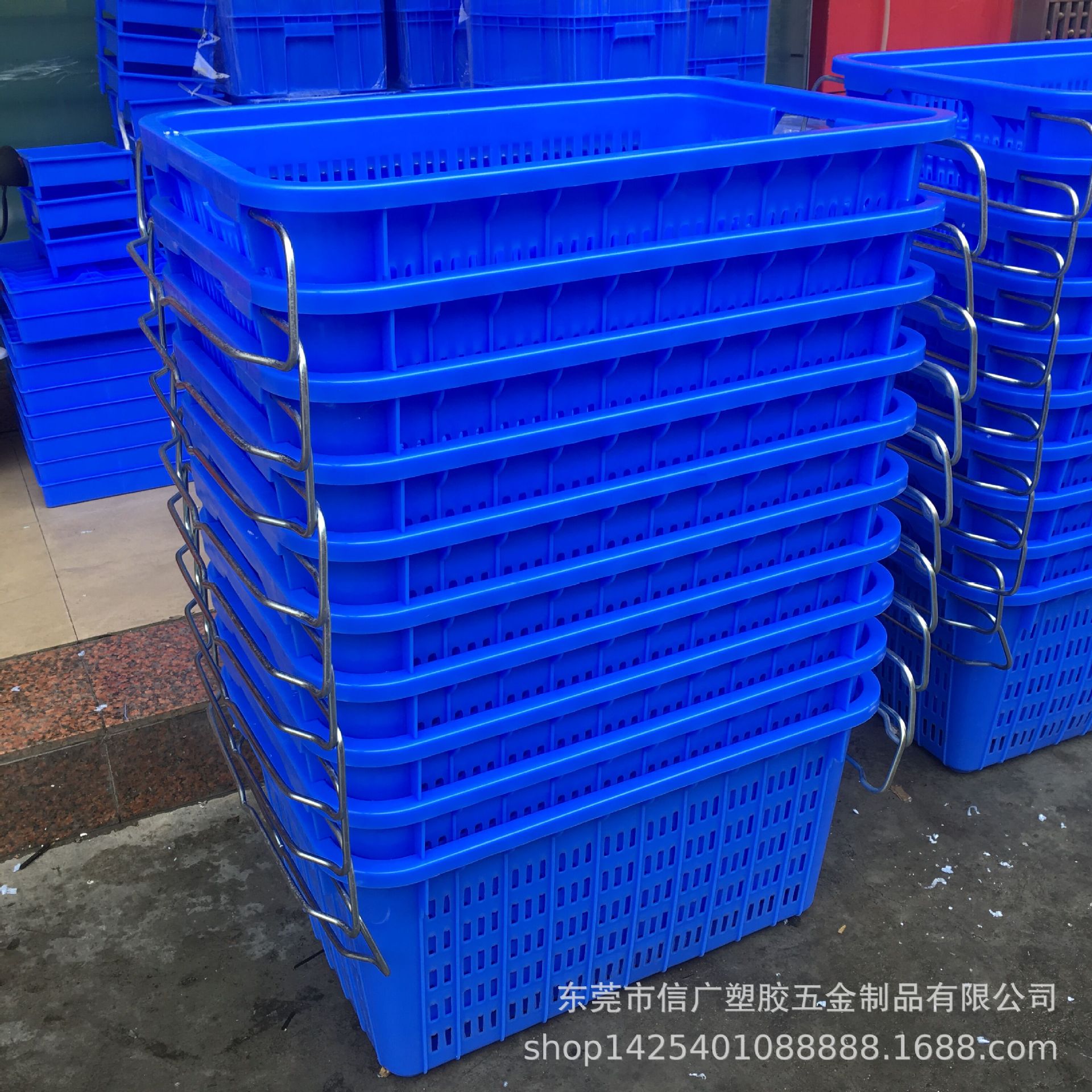 大号塑料铁耳菜筐 加厚蔬菜服装周转箩带提手运输收纳篮 胶框包邮