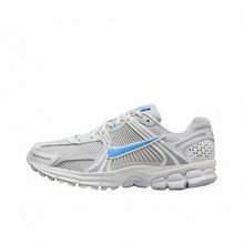 �羳Zoom Vomero5 SP"Vast Grey"�R���ɏ͹�����ܲ�Ь���e�\��Ь