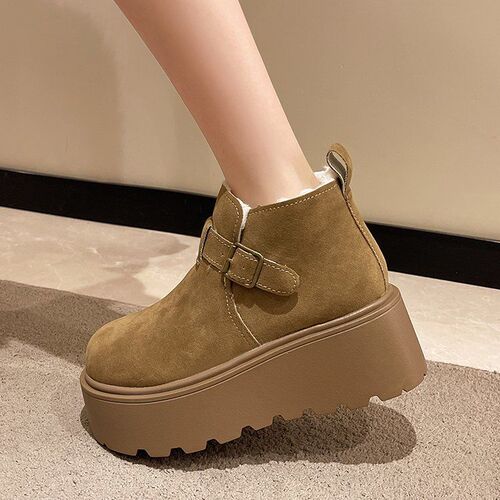 Thick-soled height increasing 7 cm warm and thick cotton shoes 2025 winter new Korean style small figure women's snow boots