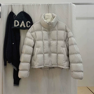 泡芙格子短款羽绒服女90白鸭绒2025冬季新款圆领糖果色面包服外套