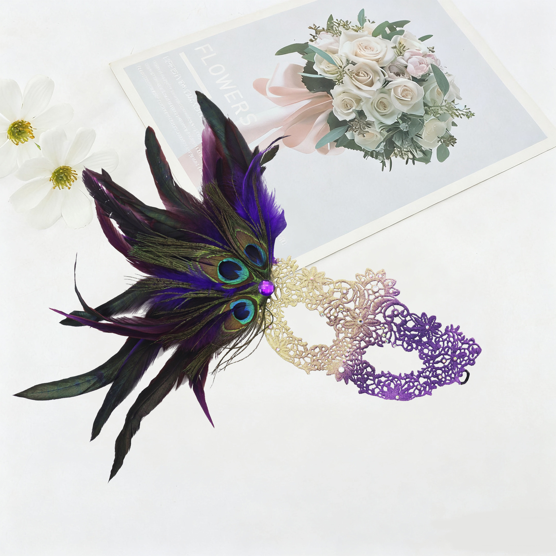 Carnaval transfronterizo máscara de encaje dorado y púrpura máscara de Halloween máscara de mitad de cara sexy