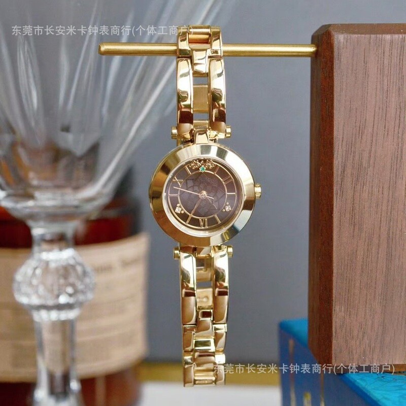 New Bracelet Watch Women's Watch Small Small Plate Women's Simple Niche Fritillaria Quartz Aladdin Watch Wholesale New Bracelet Watch Women's Watch Small Small Plate Women's Simple Niche Fritillaria Quartz Aladdin Watch Wholesale
