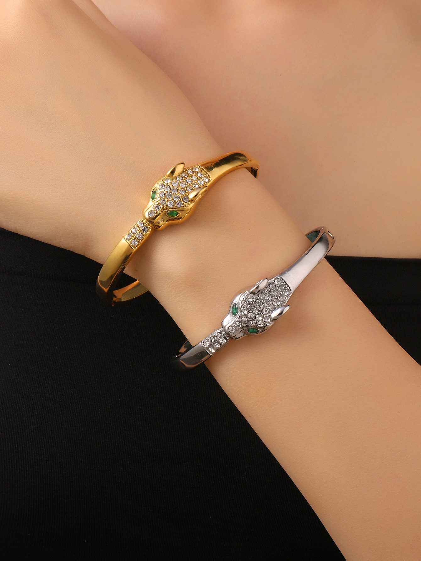 Bracelet ouvert incrusté de diamants léopard aux yeux verts populaire et très vendu, design de niche, bracelet haut de gamme miroir_voghion.com