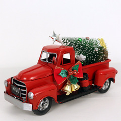 アマゾン国境を越えたレトロな赤いトラック装飾クリスマス装飾プレゼントで作られた赤い金属トラック