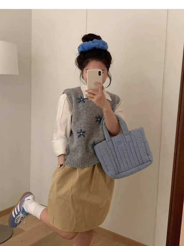 韩系刺绣无袖针织背心马甲女春秋季外搭叠穿圆领毛衣叠穿坎肩马夹|undefined