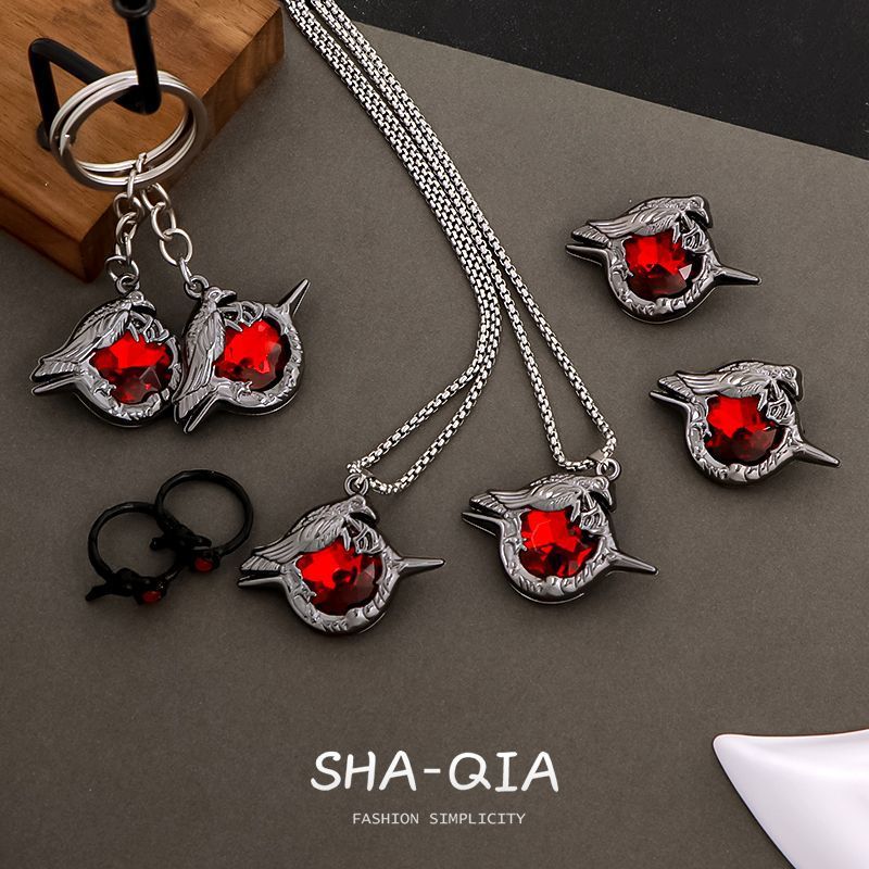 Love and Deep Space Surrounding Qin Che Crow Brooch Night Attack Chapter Metal Badge Retro Ruby Necklace Pendant
