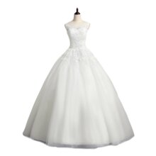外贸婚纱新娘2025新款白色礼服欧美孕妇公主结婚大码拖尾婚纱批发