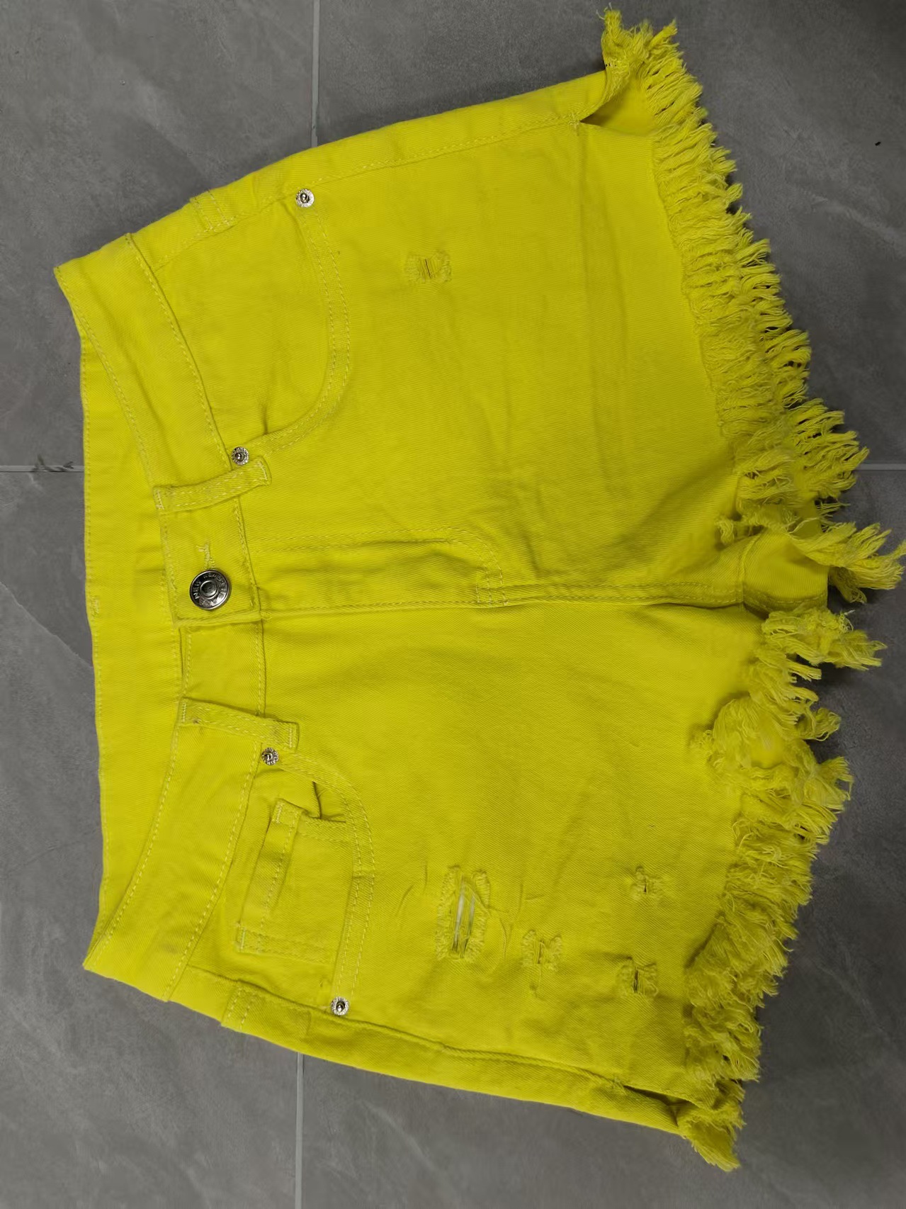High-Waisted Slimming Ripped Washed Tasseled Denim Shorts Women's Bottoms_ecoleips.com