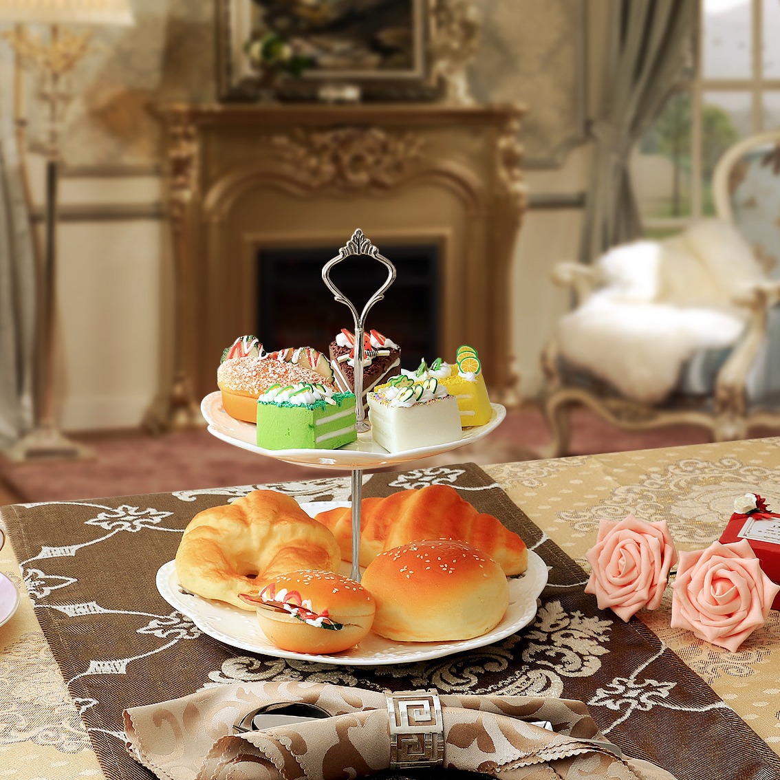 Tres capas plato de fruta de cerámica de estilo europeo merienda Placa de encaje cerámica de dos capas Placa de cadena de té de la tarde plato de postre regalo de cerámica