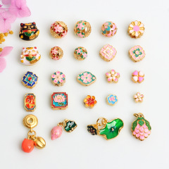 砂金の油を燃やして青いハスの花の蓮の蓬の数珠の部品の古法を掛けて透かしを彫って玉の太鼓の玉のdiyのブレスレットの装飾品を隔てます。