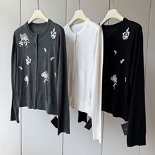 重工钉珠刺绣 德国扬子纱！圆领多扣轻盈宽松长袖针织衫女秋新