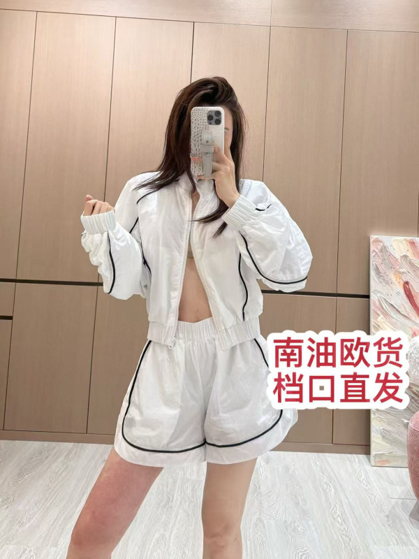 [Nanyou Rose ハイエンド婦人服] 25 新しいカジュアルプリントコントラストカラースタンドカラーサンプロテクションジャケットショーツスーツ|undefined