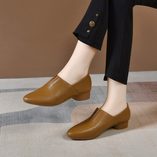 2026 spring new soft leather flat women's shoes, women's deep-cut single-layer shoes, thick heel leather low-heel mother's shoes