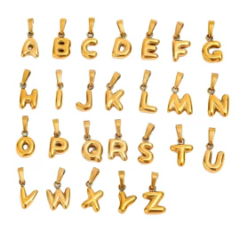 项链;项坠;耳环