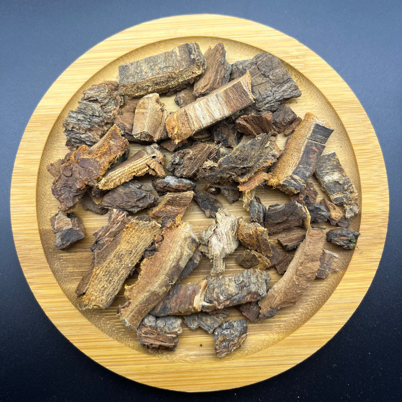 Elm Bark Yu Bai Pi Dried Chinese Herbal Slices 500g Natural Thickening Agent for Decoctions and Culinary Use in use