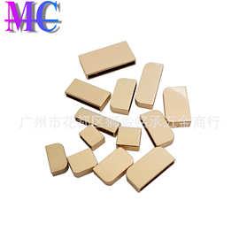 厂家直销 皮条尾夹 拉尾夹 皮条护角拉牌尾饰箱包五金钱包五金