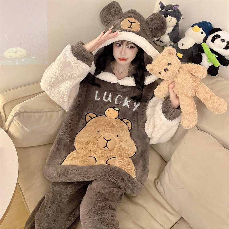 Autumn and Winter Thickeneded Coral Velvet Pajamas for Women, Cute Cartoon Plus Fat Hooded Home Clothes That Can Be Worn Outside the Suit