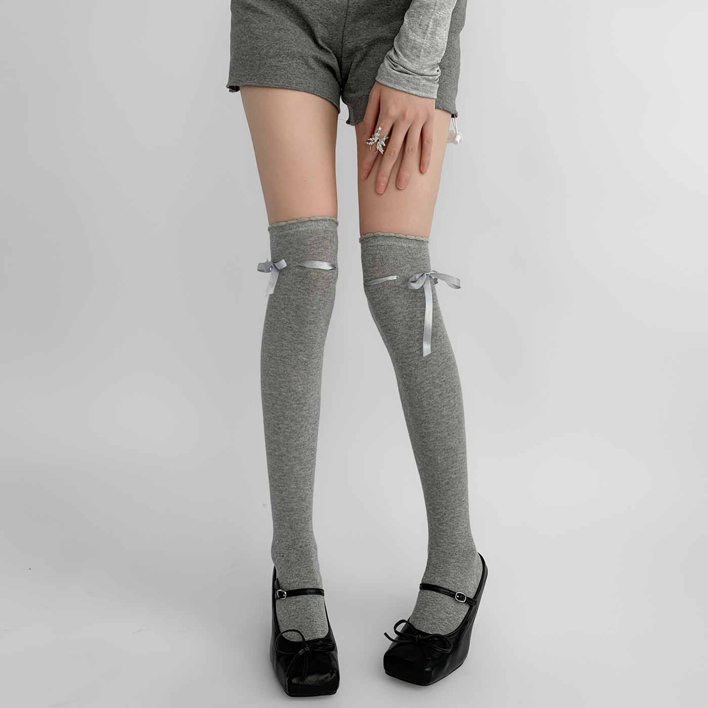 Calcetines de encaje por encima de la rodilla Calcetines de algodón Lolita pura leche blanca Medias de mujer estilo Ballet cinta costura