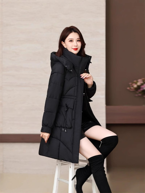 中綿ジャケット冬の女性のミドル丈韓国風ホーンバックル中年母親の厚みのある綿の服2025新しい綿のジャケット|undefined